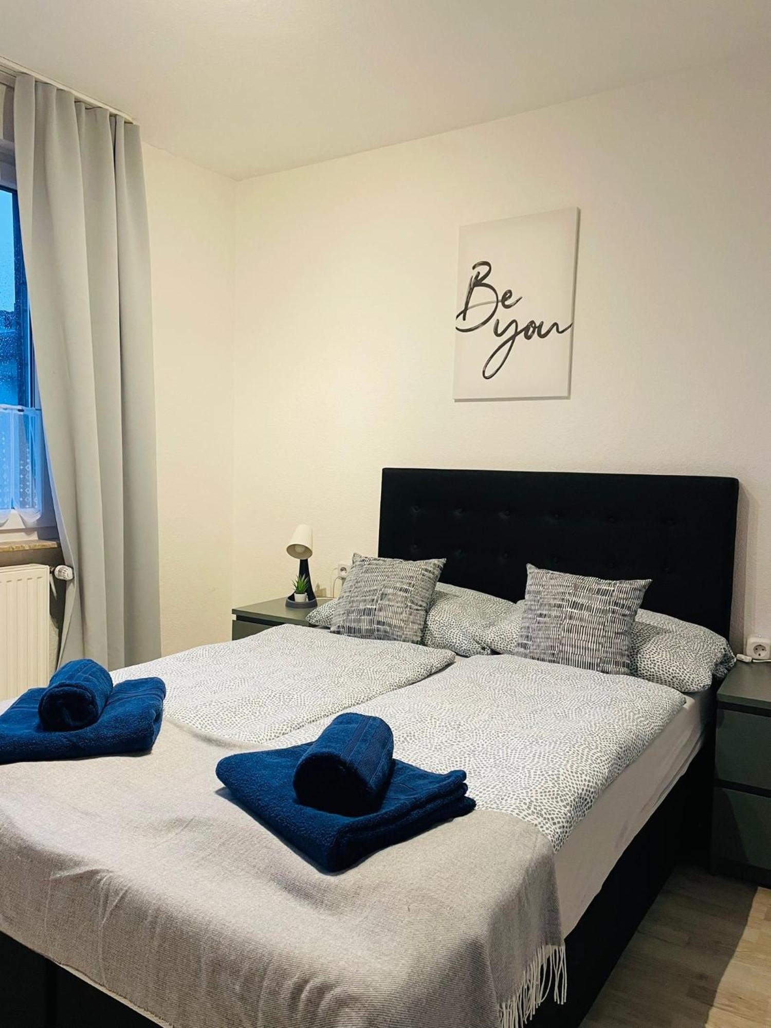 Quartier 7 - Zentral Gelegene Ferienwohnung Mit Stadtblick Bremerhaven Esterno foto